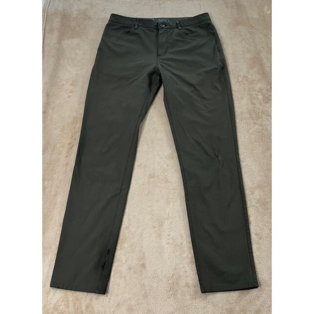 Vuori Meta Pants Men's 32 Green Chino Stretch Classic 5 Pocket Fair